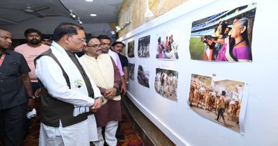 तस्वीरों ने ताजा कीं मुख्यमंत्री&nbsp; विष्णुदेवसाय की पुरानी यादें : मुख्यमंत्री विष्णुदेव साय &lsquo;दृश्य संवाद 2026&rsquo; के समापन समारोह में हुए शामिल