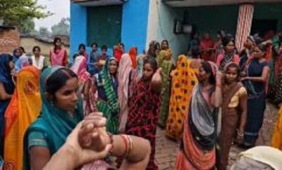 Crime : ट्रिपल मर्डर से क्षेत्र में फैली सनसनी, पति-पत्नी और बेटे की गला रेतकर हत्या...जानिए क्या है पुरा मामला Crime : ट्रिपल मर्डर से क्षेत्र में फैली सनसनी, पति-पत्नी और बेटे की गला रेतकर हत्या...जानिए क्या है पुरा मामला
