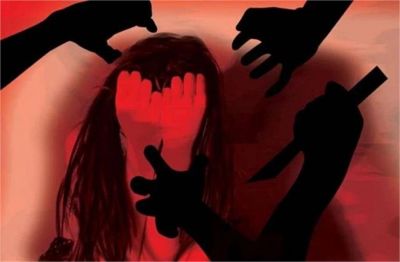हैवानियत की हदें पार! महिला को किडनैप कर किया गैंग'रेप, फिर बाद में कर दी हत्या हैवानियत की हदें पार! महिला को किडनैप कर किया गैंग'रेप, फिर बाद में कर दी हत्या